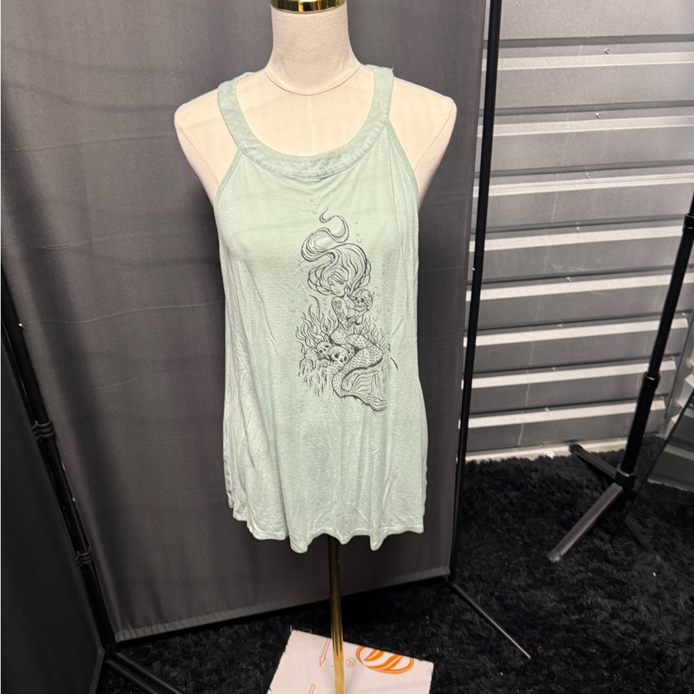Women's Mint Green Graphic Tank Top